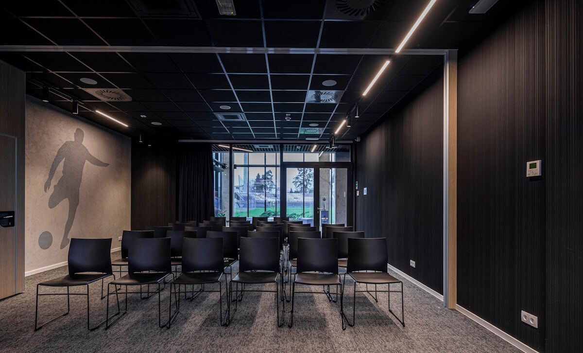 Lech_Wronki_sala