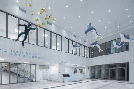 Lena Lighting- zdjęcie realizacji Wielkopolskie Centrum Zdrowia Dziecka